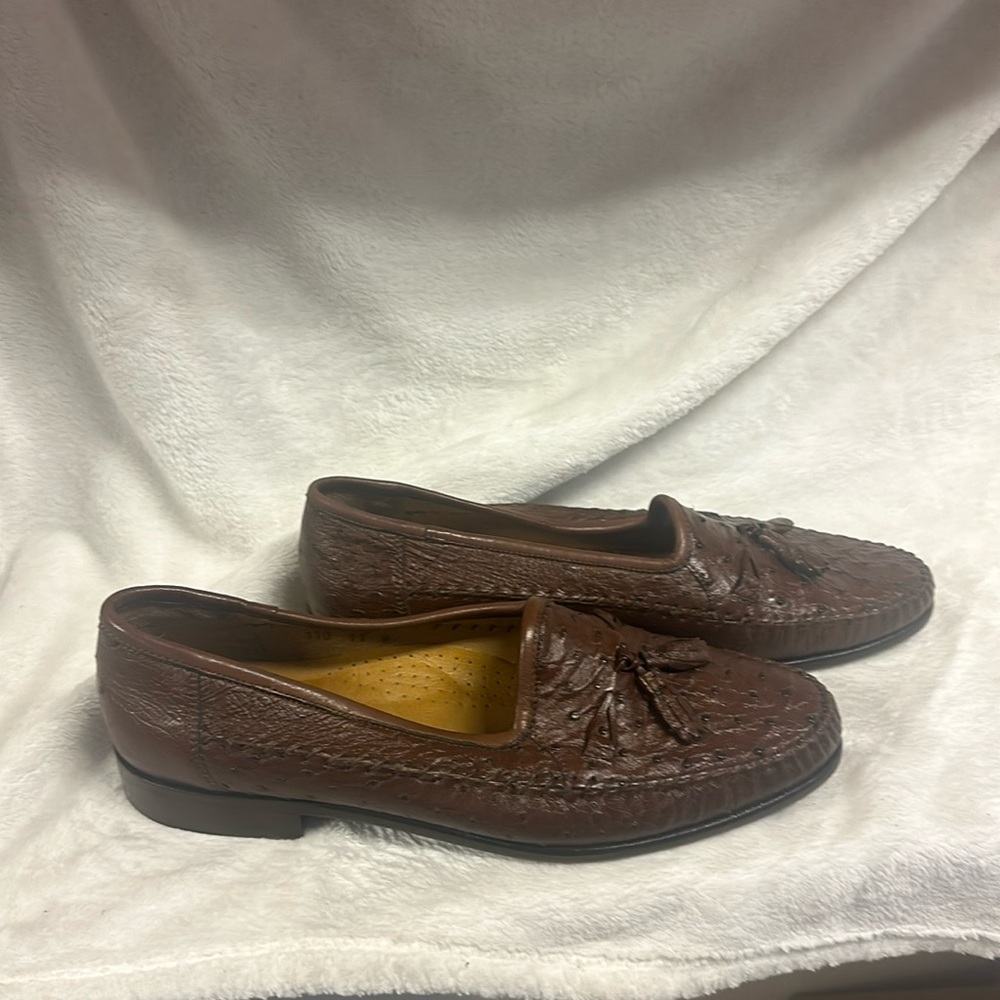 Brown Leather Loafers with Tassel Detail